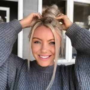 Meet your Posher, Karolann